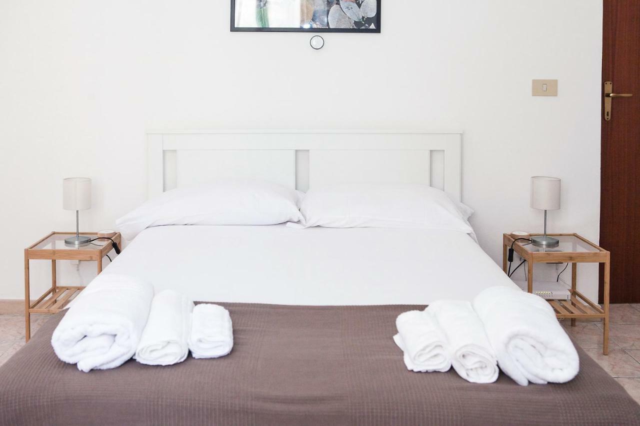 Cleo Iris Appartement Ancona Buitenkant foto